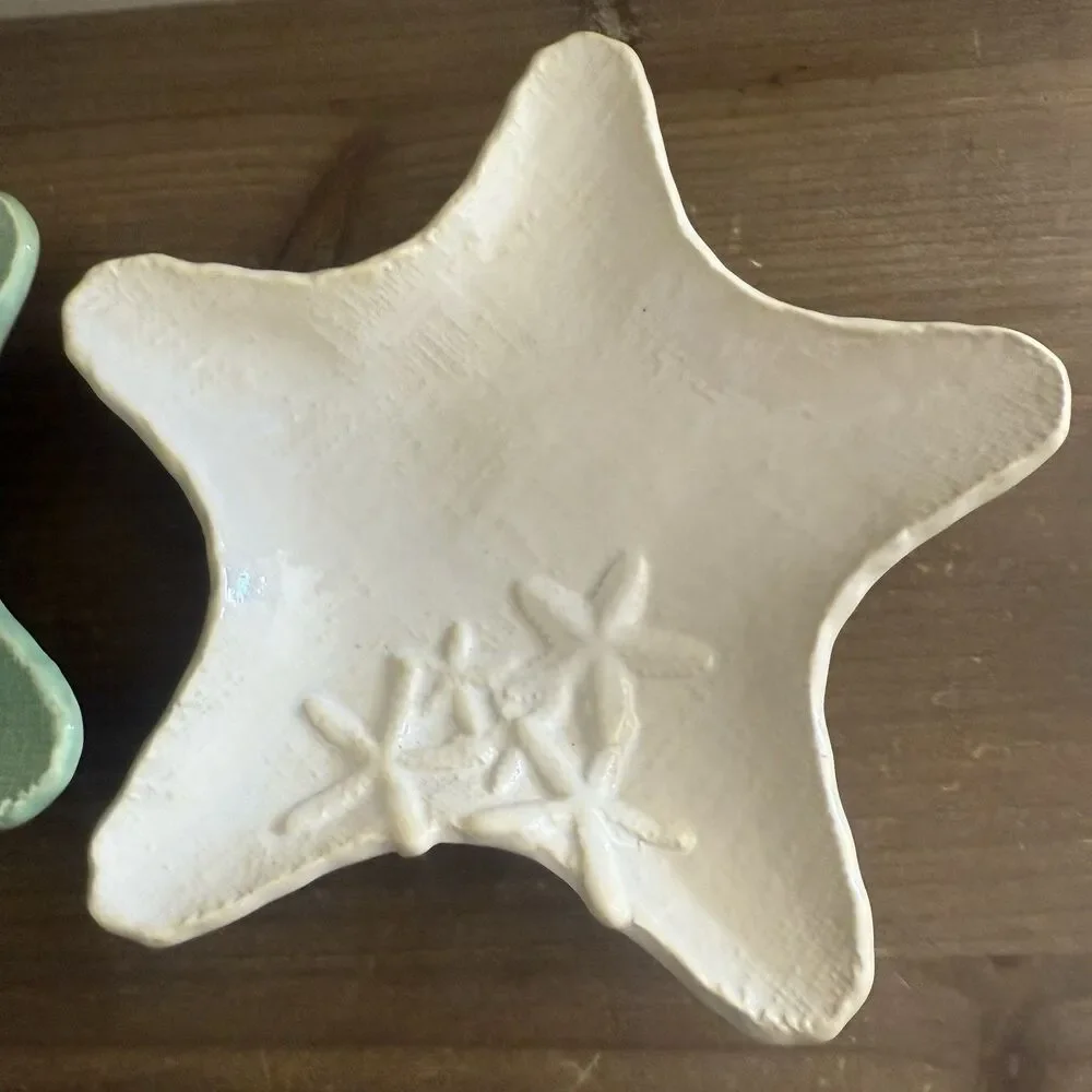 2 Nantucket Home Ceramic STARFiISH Sauce Trinket Dishes Textured Set of 2